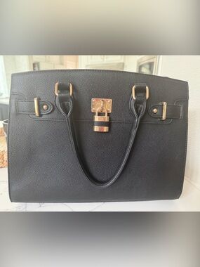 DAISEN Black Structured Leather Tote Bag with Gold Hardware